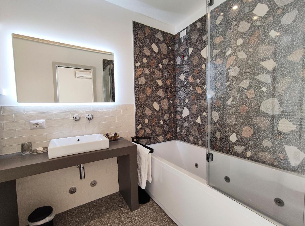 Visconti Suites By Fna Hospitality Roma Kültér fotó